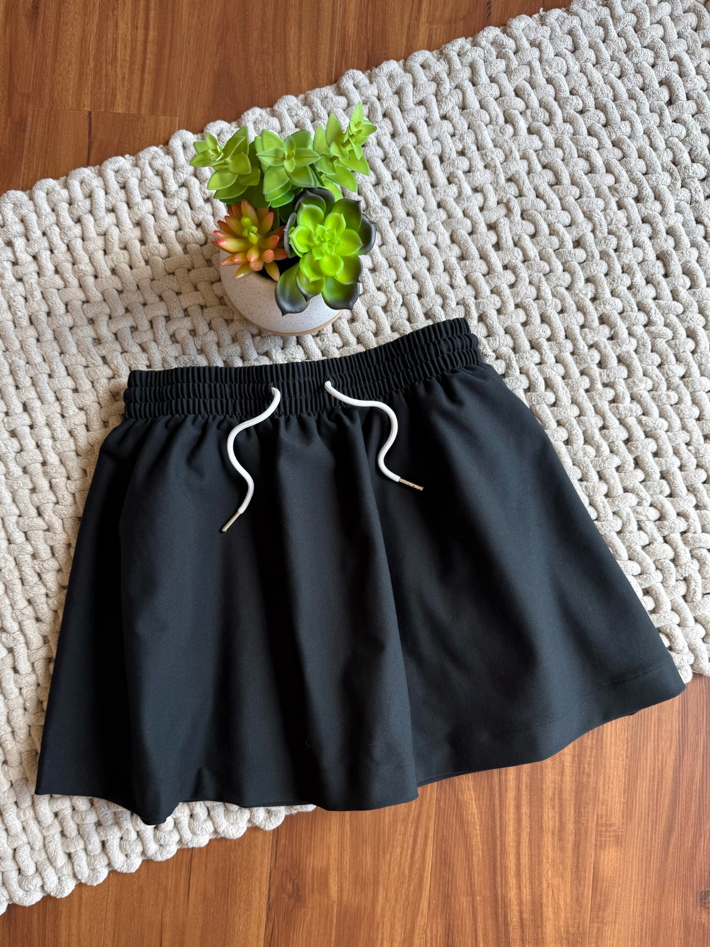 YPB | scupltLUX High Rise Flirty Lined Circle Skirt in Black | Small